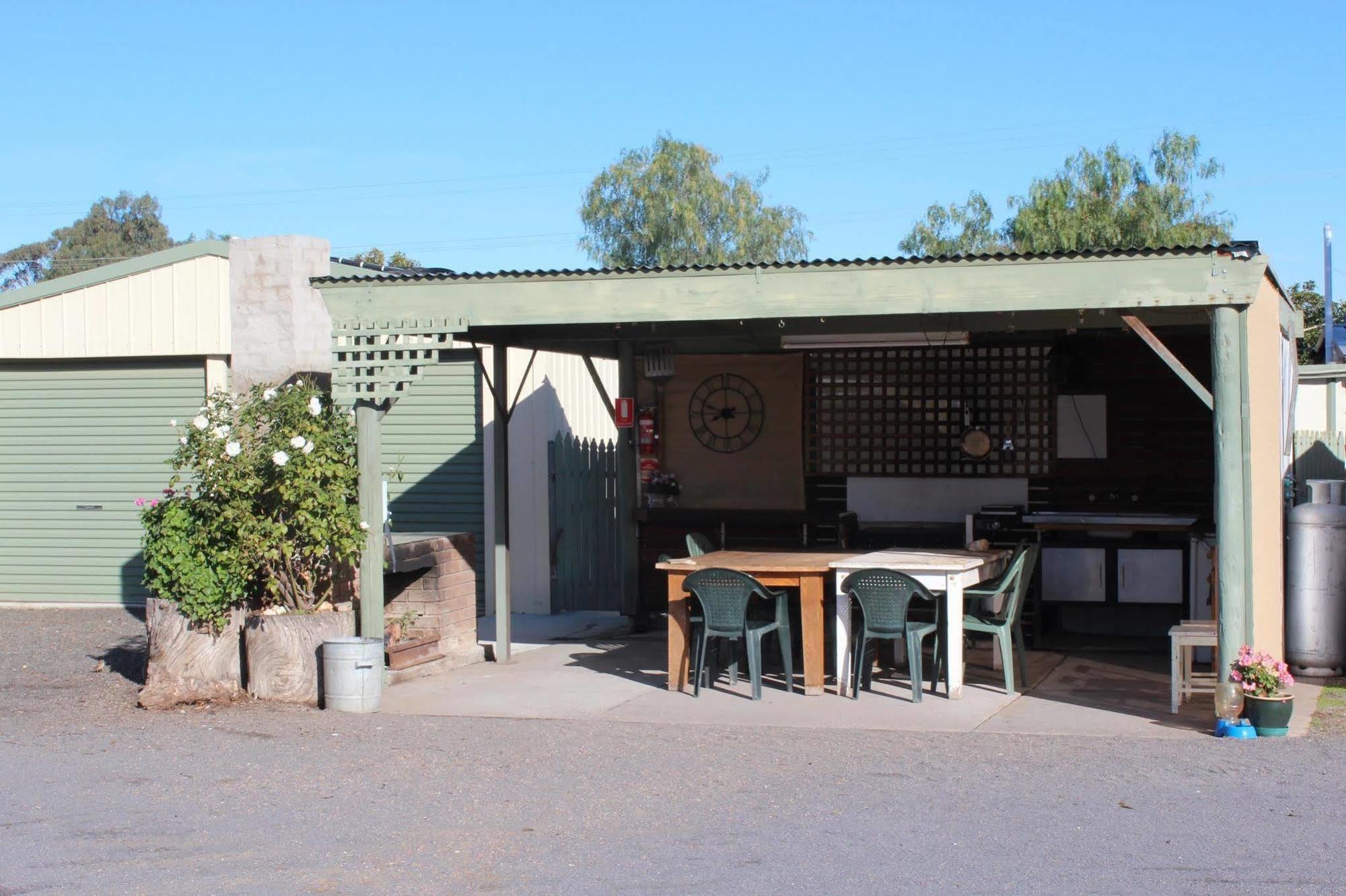 Dunolly Golden Triangle Motel Exterior photo